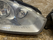 Laden Sie das Bild in den Galerie-Viewer, Frontscheinwerfer Ford C Max C-Max 7M51-13W029AA 7M51-13W030AA Ein Satz SCH2660531541sy