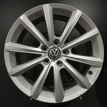 Load image into Gallery viewer, 1x Alufelge 17 Zoll 7.0" 5x112 45ET Glanz Silber 2GA601025M VW T-Roc Rim Wheel FEL3212804380vg
