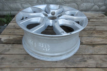 Laden Sie das Bild in den Galerie-Viewer, 1x Alufelge 17 Zoll 7.0&quot; 5x108 50ET Volvo Rim Wheel