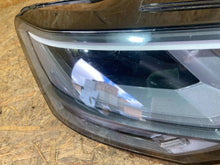 Load image into Gallery viewer, Frontscheinwerfer Audi A6 C8 4K0941034 17X01337602 Rechts Scheinwerfer Headlight