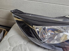 Laden Sie das Bild in den Galerie-Viewer, Frontscheinwerfer Ford Focus III BM51-13W029-RA Rechts Scheinwerfer Headlight SCH7474514021sk