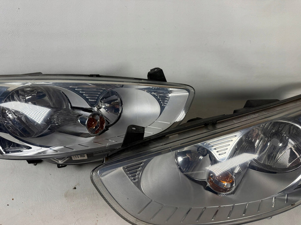 Frontscheinwerfer Ford B-Max AV113W030 AV113W29 Ein Stück (Rechts oder Links) SCH2675114762un