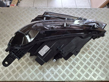 Laden Sie das Bild in den Galerie-Viewer, Frontscheinwerfer Citroën C3 9851349080 LED Ein Stück (Rechts oder Links) SCH2369622923mr