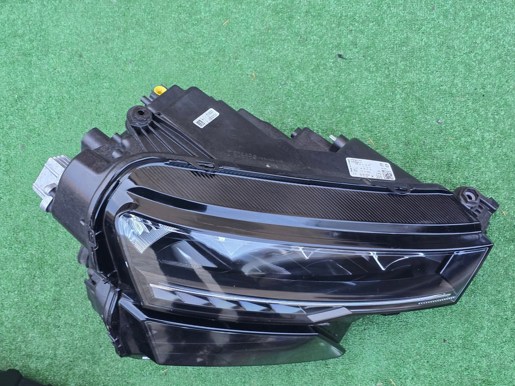 Frontscheinwerfer Skoda Karoq 57B941010 Rechts Scheinwerfer Headlight SCH7762524994ha