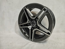 Laden Sie das Bild in den Galerie-Viewer, 1x Alufelge 18 Zoll 7.5" 5x112 44ET A2054019500 Mercedes-Benz Amg Rim Wheel FEL6621737041pn