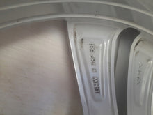 Laden Sie das Bild in den Galerie-Viewer, 1x Alufelge 19 Zoll 9.5&quot; 5x120 48ET Glanz Silber 6787581 Bmw Rim Wheel
