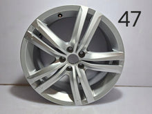 Laden Sie das Bild in den Galerie-Viewer, 1x Alufelge 17 Zoll 7.0" 5x100 43ET 6J0601025Q Seat Ibiza I V Rim Wheel FEL3534022991do