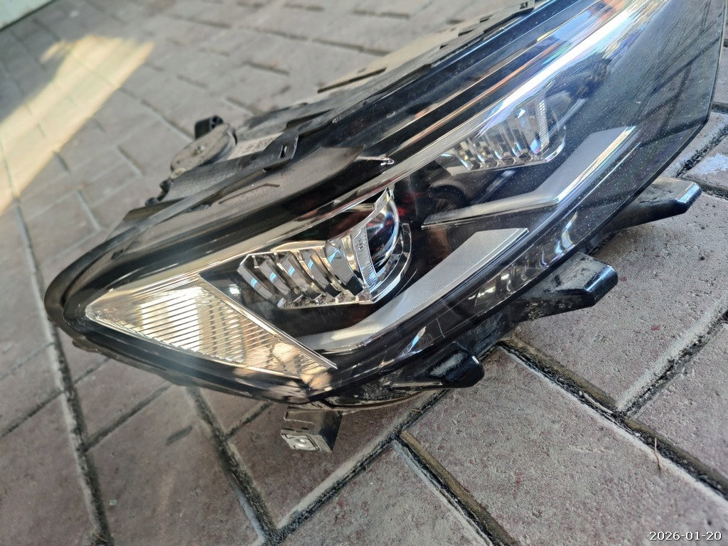 Frontscheinwerfer VW T-Roc 2GA941036H LED Rechts Scheinwerfer Headlight SCH4099600192ma