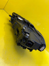 Laden Sie das Bild in den Galerie-Viewer, Frontscheinwerfer Audi A5 8B3941034M LED Rechts Scheinwerfer Headlight