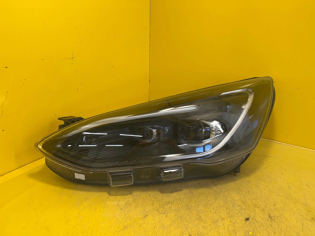 Frontscheinwerfer Ford Focus IV JX7B13E017CE LED Ein Stück (Rechts oder Links)