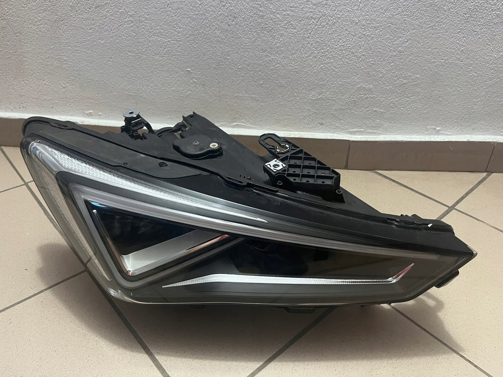 Frontscheinwerfer Cupra Formentor Leon 5FG941036C LED Rechts Headlight SCH5131137148zg