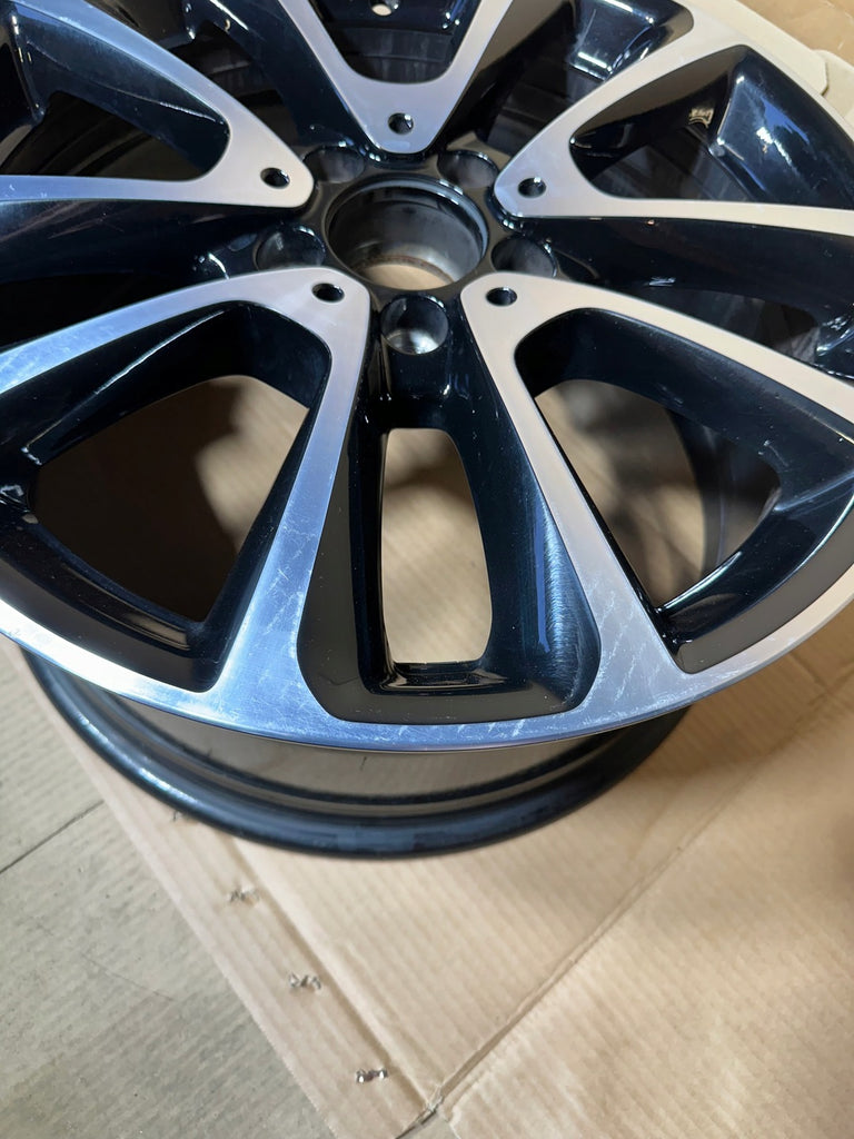 1x Alufelge 18 Zoll 8.0" 5x112 43ET Glanz A2134011600 Mercedes-Benz W213 S213 Mg