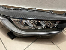 Laden Sie das Bild in den Galerie-Viewer, Frontscheinwerfer Toyota 4 Yaris Full LED Rechts Scheinwerfer Headlight SCH2442233439ct
