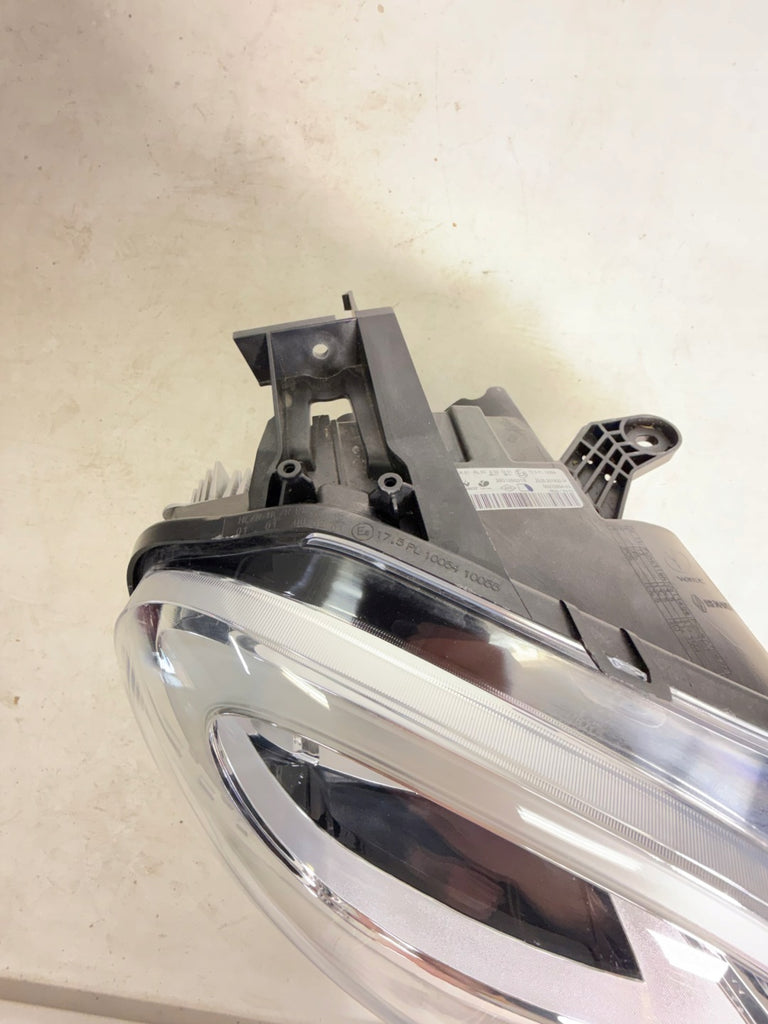 Frontscheinwerfer Renault Twingo III 260105001R LED Rechts Headlight SCH2007888634yk