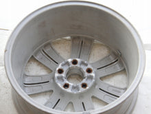 Laden Sie das Bild in den Galerie-Viewer, 1x Alufelge 17 Zoll 7.0&quot; 5x110 39ET OPO327K2 Opel Rim Wheel