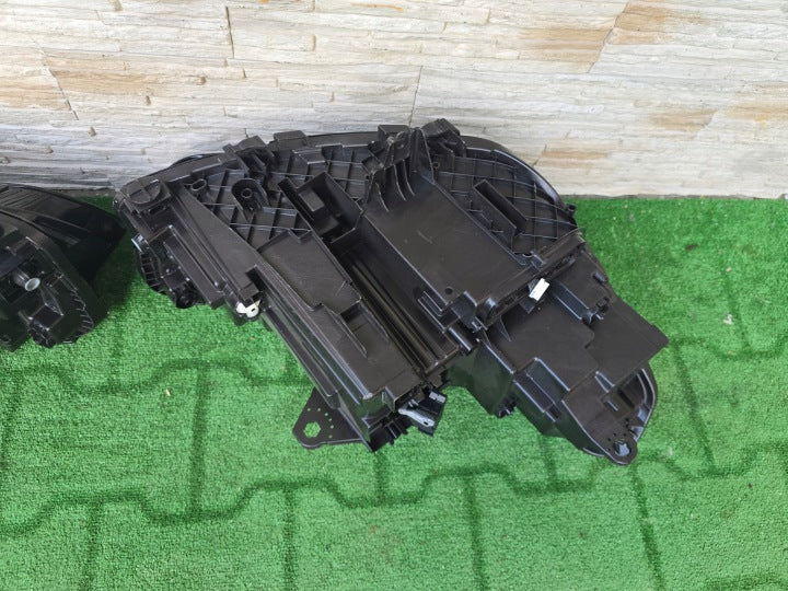 Frontscheinwerfer BMW X1 5A9A228 5A9A227 LED Ein Satz Scheinwerfer Headlight SCH3765735909wo