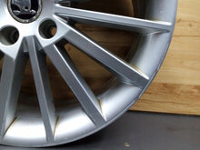 Laden Sie das Bild in den Galerie-Viewer, 1x Alufelge 18 Zoll 7.5&quot; 5x112 51ET Glanz Grau 5E0601025K Skoda Rim Wheel