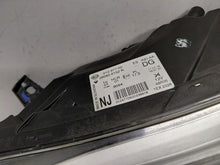 Laden Sie das Bild in den Galerie-Viewer, Frontscheinwerfer Renault Captur I 260606152 Links Scheinwerfer Headlight SCH1956544771ls