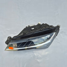 Laden Sie das Bild in den Galerie-Viewer, Frontscheinwerfer Skoda Superb III 3V1941015D LED Links Scheinwerfer Headlight SCH1331367554ky