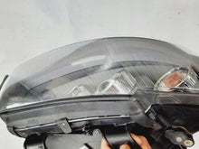 Laden Sie das Bild in den Galerie-Viewer, Frontscheinwerfer Audi A4 B6 8E0941029T 8E0941030 Xenon Ein Satz Headlight