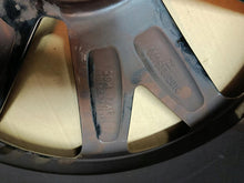 Laden Sie das Bild in den Galerie-Viewer, 1x Alufelge 18 Zoll 7.0&quot; 5x112 39ET 2GM601025Q Skoda T-Cross Rim Wheel