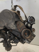Laden Sie das Bild in den Galerie-Viewer, Motor Audi BLB 2.0 TDI 140PS 103kW Diesel Engine Unkomplett