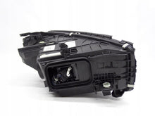 Laden Sie das Bild in den Galerie-Viewer, Frontscheinwerfer Mercedes-Benz W206 A2069066104 LED Links Headlight SCH2491551403tm