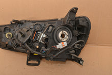 Laden Sie das Bild in den Galerie-Viewer, Frontscheinwerfer Mitsubishi Lancer VIII I 8301C3-38 Rechts Headlight SCH5380992859fc