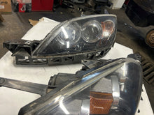 Laden Sie das Bild in den Galerie-Viewer, Frontscheinwerfer Mazda III Ein Stück (Rechts oder Links) Scheinwerfer Headlight