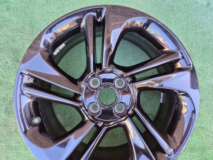 1x Alufelge 17 Zoll 4x100 13380639SAJ Opel Corsa E Rim Wheel FEL3158841947ri
