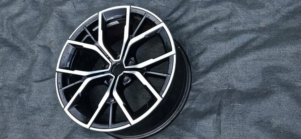 1x Alufelge 19 Zoll 8.0" 5x112 30ET Glanz Schwarz 8747405 BMW G31 G30 Rim Wheel FEL4024666007la
