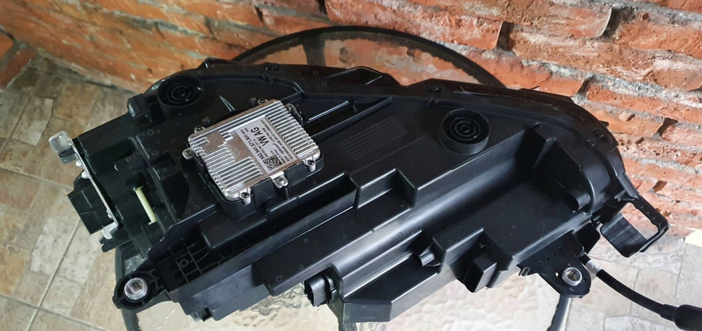 Frontscheinwerfer Skoda Superb 3P1941016 LED Rechts Scheinwerfer Headlight SCH1641038033ht