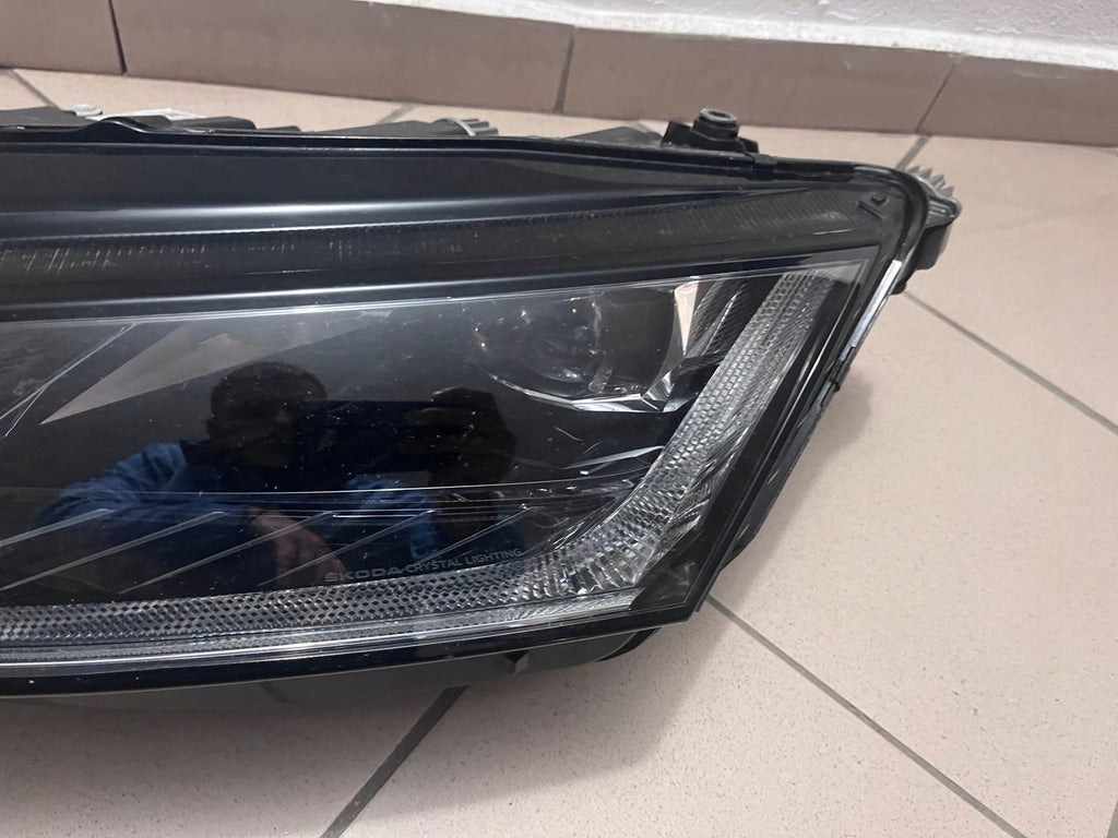 Frontscheinwerfer Skoda Octavia IV 5E4941015A LED Links Scheinwerfer Headlight SCH9047719463tt