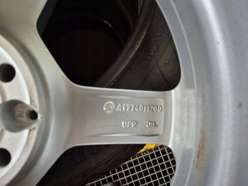 4x Alufelge 17 Zoll 6.5" 5x112 44ET Glanz Silber A1774011200 Mercedes-Benz Cla FEL2266053302rg