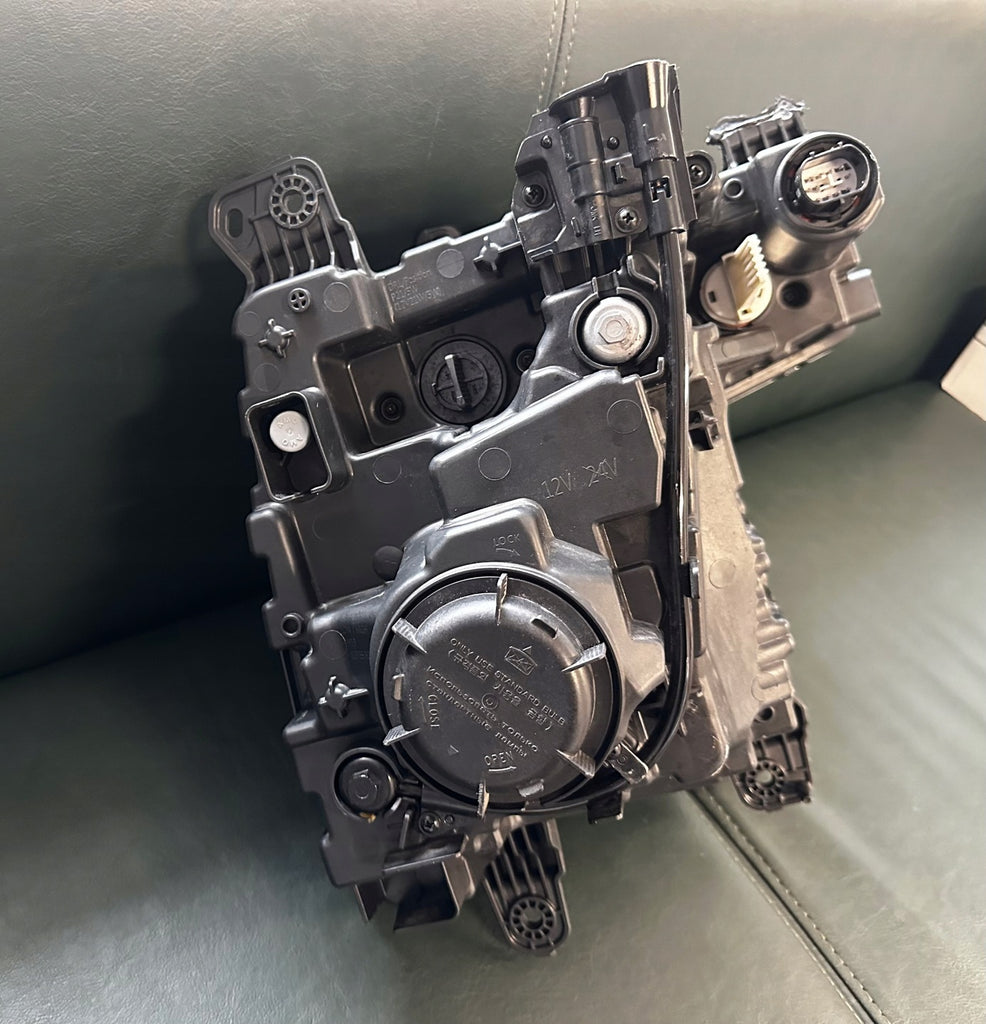 Frontscheinwerfer Hyundai Staria 92101-CG000 CG921-61030 Xenon Links Headlight SCH1280702587qx