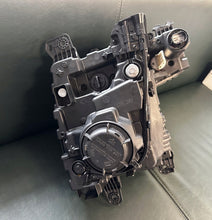 Laden Sie das Bild in den Galerie-Viewer, Frontscheinwerfer Hyundai Staria 92101-CG000 CG921-61030 Xenon Links Headlight SCH1280702587qx