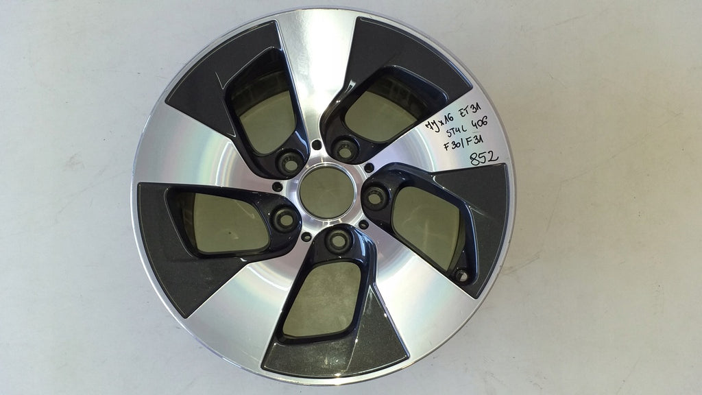 1x Alufelge 16 Zoll 7.0" 5x120 31ET BMW 1 F21 F20 Rim Wheel