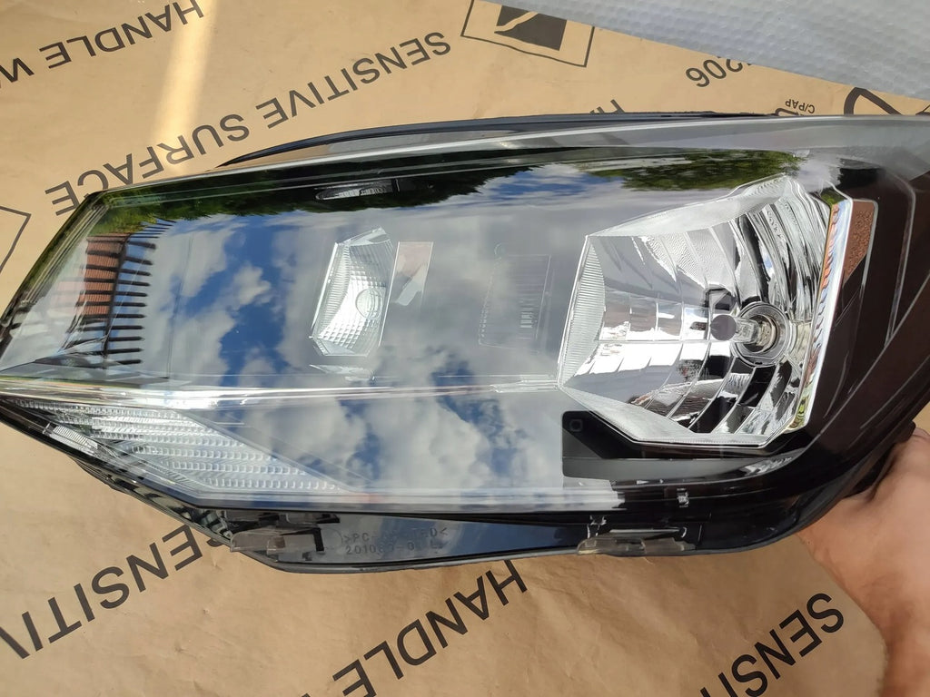 Frontscheinwerfer VW Caddy III 2K1941015B Links Scheinwerfer Headlight