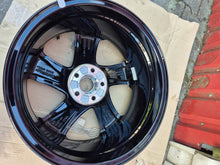 Load image into Gallery viewer, 1x Alufelge 17 Zoll 7.0" 5x108 45ET Glanz Silber NX7J-1007-B1A Ford Focus FEL1978409721sh