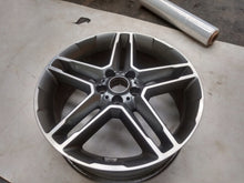 Load image into Gallery viewer, 1x Alufelge 19 Zoll 7.5" 5x114.3 49 5ET 52910-B8410 Hyundai Santa I Fe Rim Wheel FEL9890402695dd