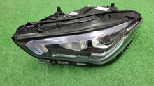 Laden Sie das Bild in den Galerie-Viewer, Frontscheinwerfer Mercedes-Benz Cla A1189062500 LED Links Scheinwerfer Headlight