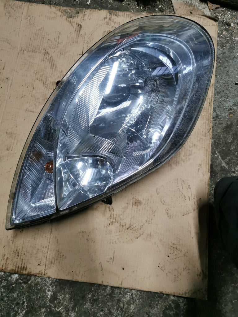 Frontscheinwerfer Opel Vivaro Rechts Scheinwerfer Headlight