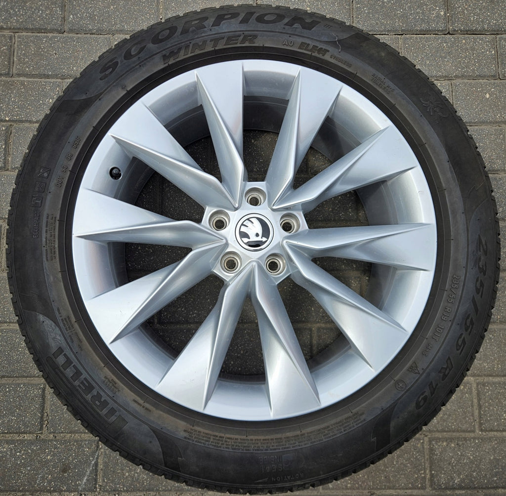 4x Alufelge 19 Zoll 8.0" 5x112 45ET Glanz Silber 5LA601025 Skoda Superb I Kodiaq FEL7518121923ob