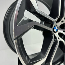 Load image into Gallery viewer, 1x Alufelge 21 Zoll 10.5" 5x112 43ET Glanz Graphit 6885460 BMW G05 G06 Mg FEL2930447179xc