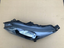 Laden Sie das Bild in den Galerie-Viewer, Frontscheinwerfer Honda Logo 100-18094 Ein Stück (Rechts oder Links) Headlight