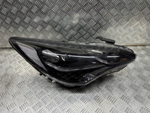 Laden Sie das Bild in den Galerie-Viewer, Frontscheinwerfer Kia Stinger 86612-J5400 Ein Stück (Rechts oder Links)