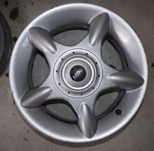 Laden Sie das Bild in den Galerie-Viewer, 4x Alufelge 16 Zoll 6.5&quot; 4x100 Mini Rim Wheel