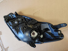 Load image into Gallery viewer, Frontscheinwerfer Toyota Yaris Rechts Scheinwerfer Headlight