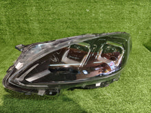 Laden Sie das Bild in den Galerie-Viewer, Frontscheinwerfer Ford Kuga L90187837 Links Scheinwerfer Headlight SCH7079989941zd