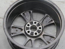 Load image into Gallery viewer, 1x Alufelge 18 Zoll 8.0&quot; 5x114.3 35ET Glanz Silber Lexus Rx Ii Rim Wheel